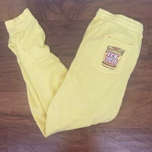 Alix Earle Hot Mess Sweatpants/swearshirt